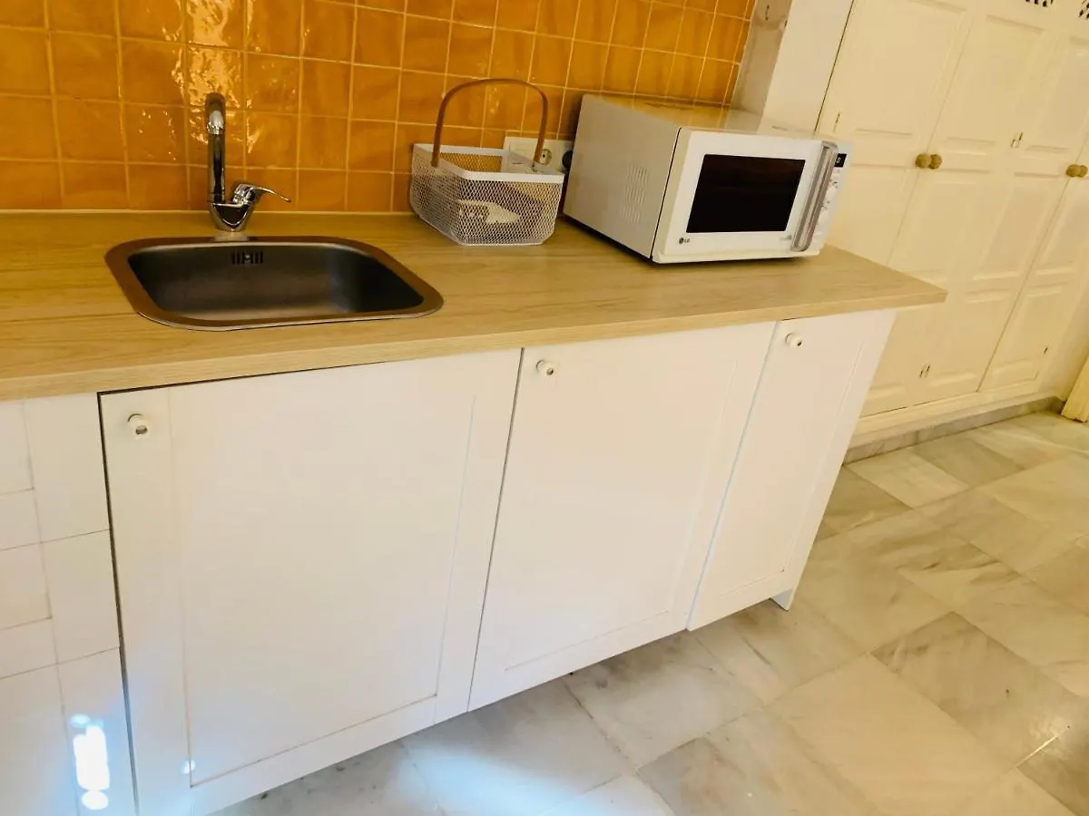 Lovely Studio In Marbella Close To Puente Romano 0*,