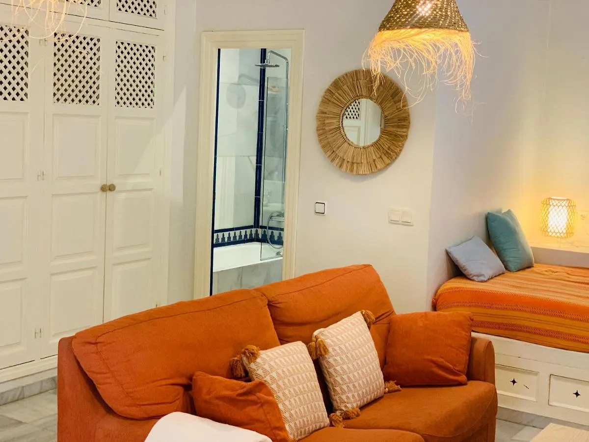 Lovely Studio In Marbella Close To Puente Romano Spanje